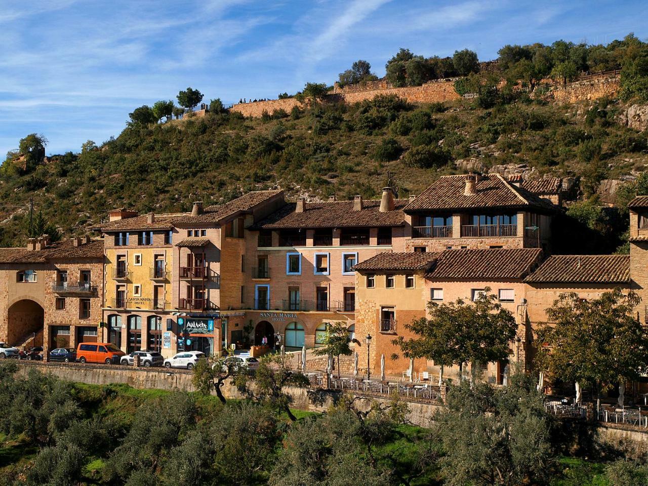 Hotel Santa Maria De Alquezar Exterior photo