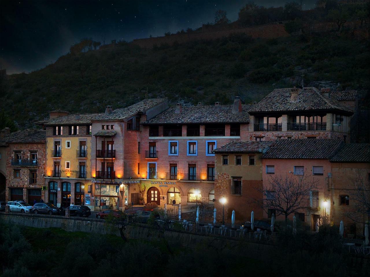 Hotel Santa Maria De Alquezar Exterior photo